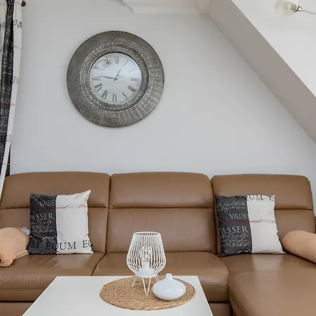 Lägenhet Haus Hoch Am Wind 4 Büsum